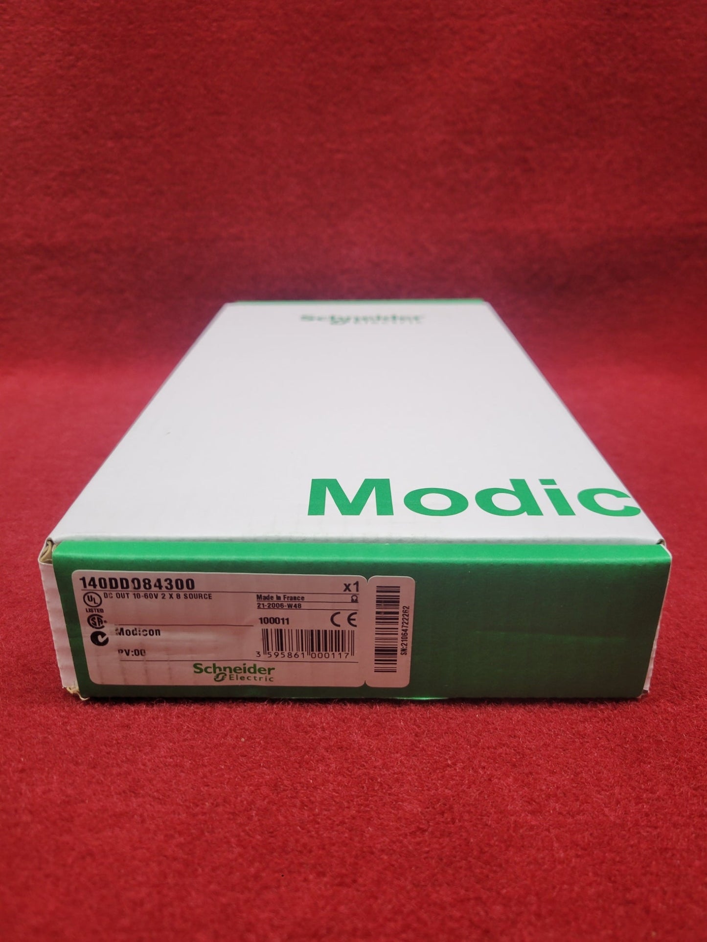 Schneider Electric 140Ddo84300