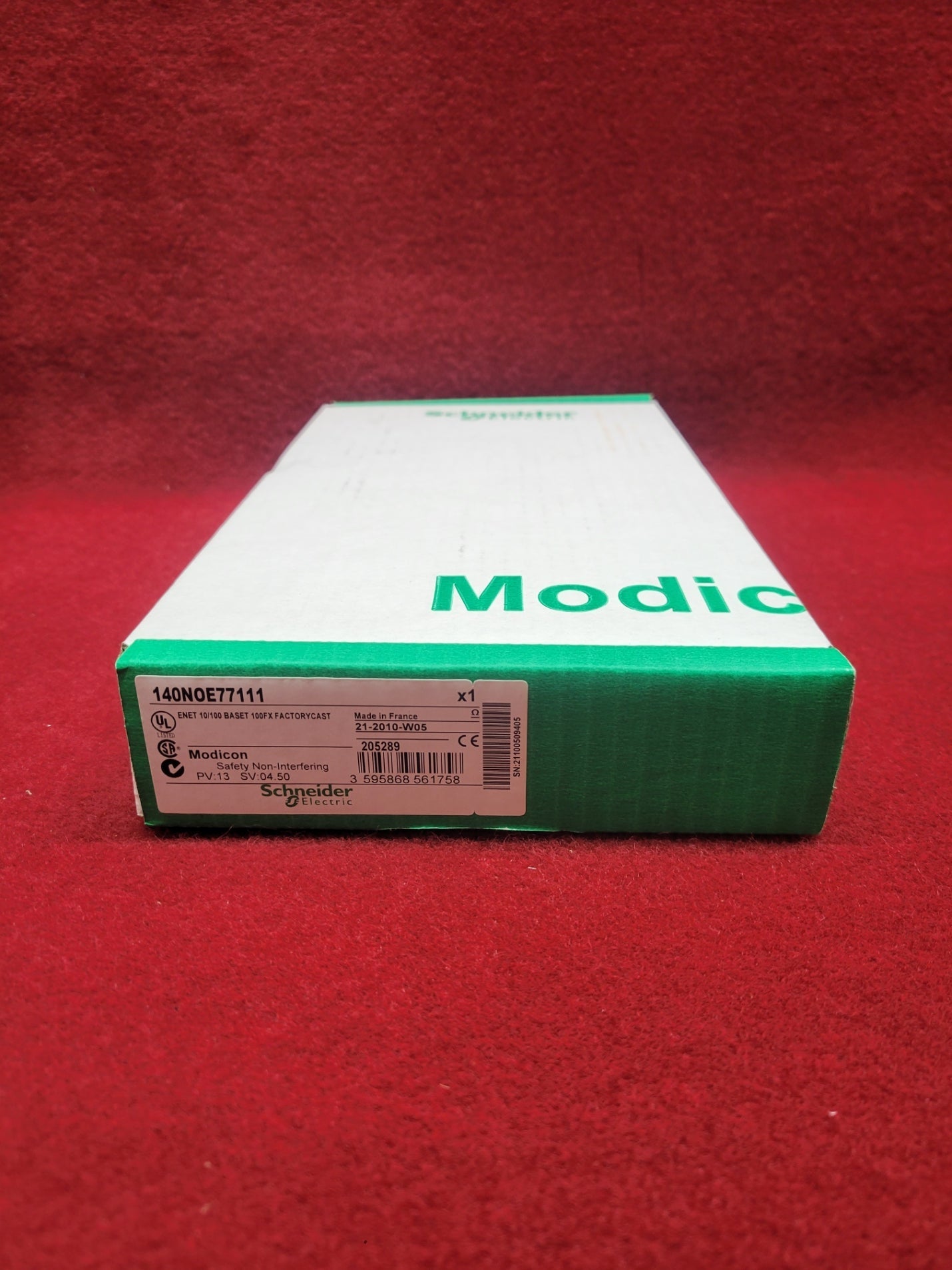Schneider Electric 140Noe77111