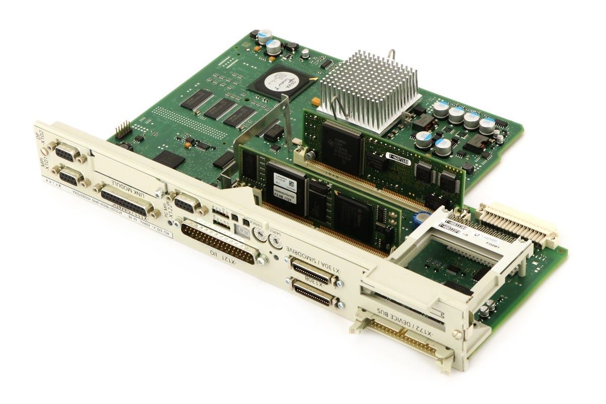 Siemens 6FC5357-0BB24-0AA0