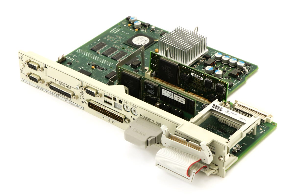 Siemens 6FC5357-0BB33-0AA0