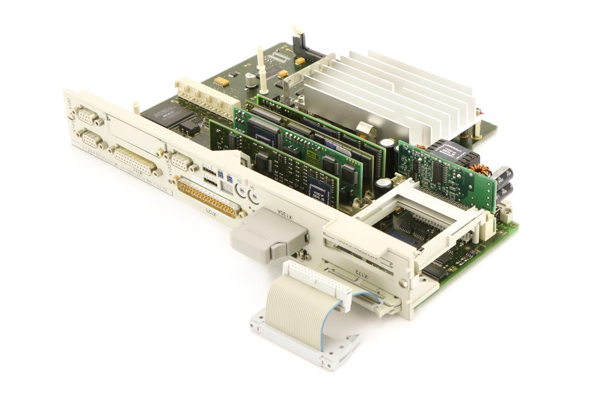 Siemens 6FC5357-0BB33-0AE1