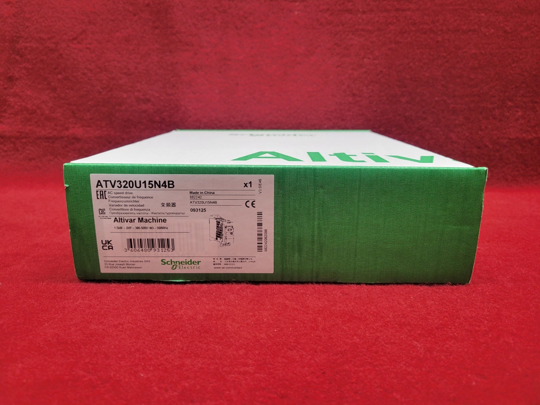 Schneider Electric Atv320U15N4B