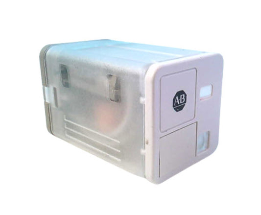 Allen-Bradley 700-HA33Z24